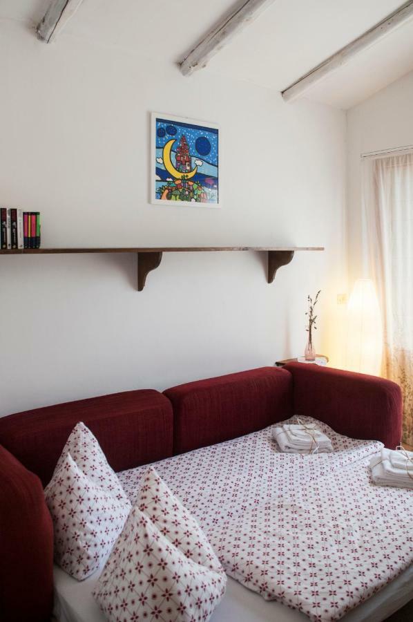 ウルビーノ Calmancino Delle Selve Bed & Breakfast エクステリア 写真